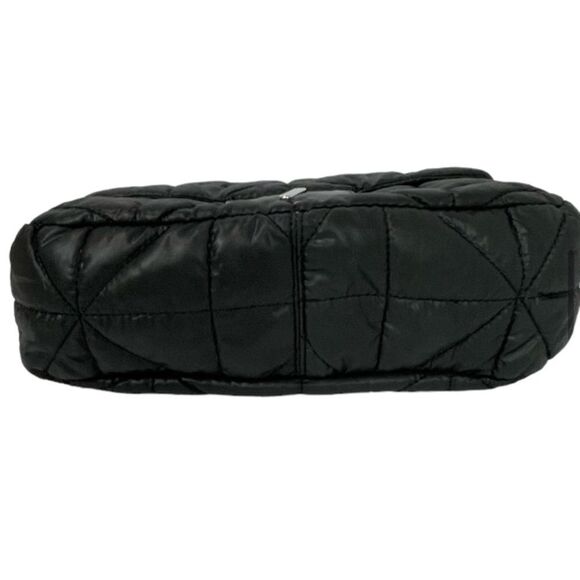 Chico’s black puffer bag with adjustable crossbody/ shoulder chain strap - Picture 4 of 10